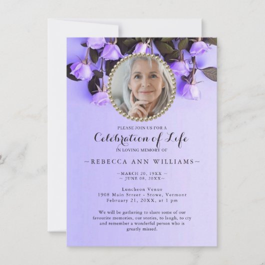 Paarse Violets Floral Elegant Celebration of Life Kaart (Voorkant)