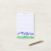 Paarse Violets Waterverf Flowers Custom Name Post-it® Notes (Op bureau)