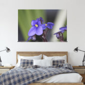 Paarse violette bloem bloeit canvas afdruk (Insitu (Slaapkamer))