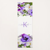 Paarse violette bloemen witte monogram naam script yogamat (Voorkant)