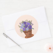 Paarse viooltjes in een pot – Moederdag bloemstuk Ronde Sticker (Envelop)