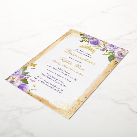 Paarse Vlinder Bloemen Roos Quinceanera Folie Uitnodiging (Gedraaid)