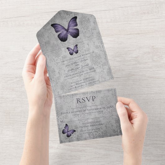 Paarse  vlinder Damask bruiloft All In One Uitnodiging (Afscheurbaar)