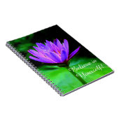 Paarse Water Lily Notitieboek (Rechterzijde)