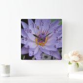 Paarse waterLily Wall Clock met Honeybee Vierkante Klok (Huis)
