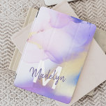 Paarse Waterverf Abstract Girly Luxury Monogram iPad Pro Cover<br><div class="desc">Pas deze glamoureuze stijl abstracte lila waterverf eenvoudig aan met uw eigen details.</div>