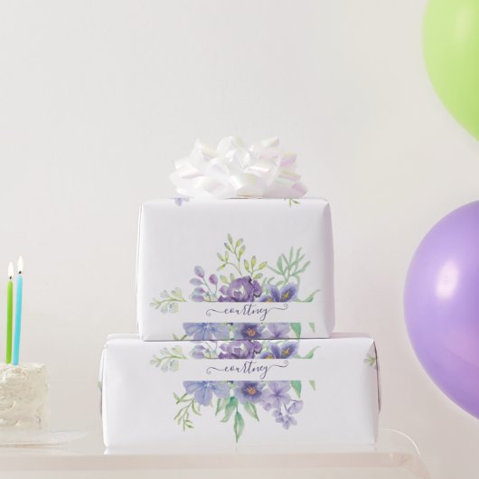 Paarse waterverf bloemen personalized inpakpapier (Feestgeschenken)