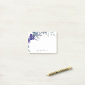 Paarse waterverf bloemstuk gepersonaliseerd post-it® notes (Op bureau)