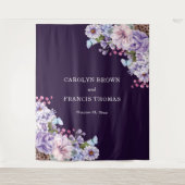 Paarse Waterverf Bruiloftspersonalatie met Bloemen Wandkleed (Voorkant)