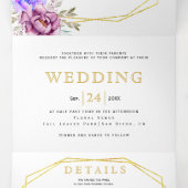 Paarse waterverf Flowers Gouden Typografie Bruilof Drieluik Uitnodiging (Binnenkant midden)