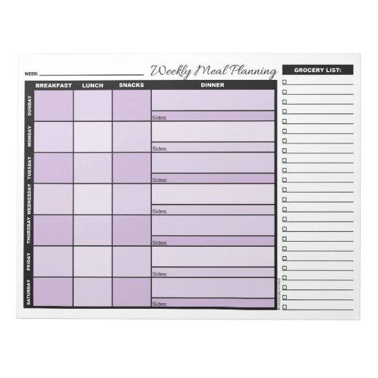Paarse wekelijkse maaltijdplanner met lijst van ke notitieblok (Voorkant)