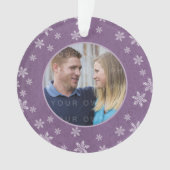 Paarse Whimsical Snowflakes Holiday Foto Ornament (voorkant)
