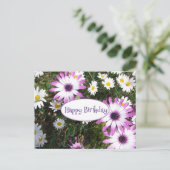 Paarse White Daisy Flower Garden Happy Birthday Briefkaart (Staand voorkant)