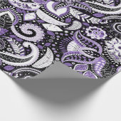 Paarse White Paisley Print Elegant Birthday Party Cadeaupapier (Hoek)