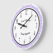 Paarse wijnstokken met verticale standaardnummers grote klok (Hoek)