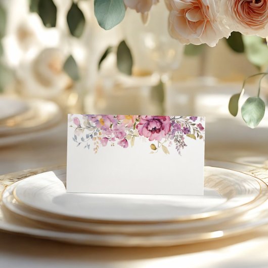 Paarse wilde bloemen bruiloft plaatskaartje