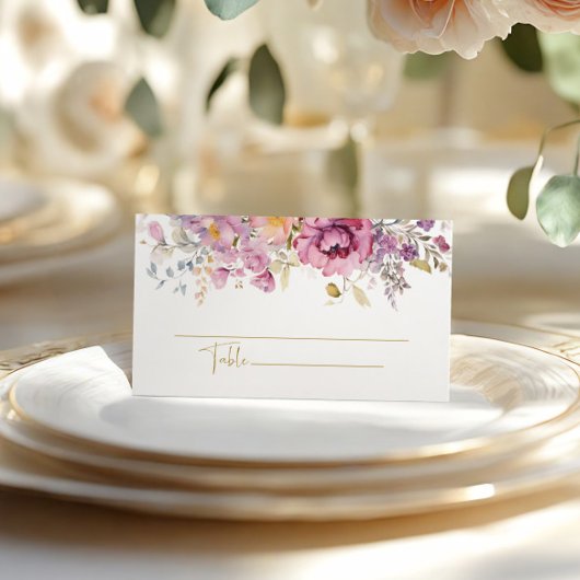 Paarse wilde bloemen bruiloft plaatskaartje