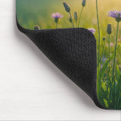 Paarse wilde bloemen in Misty Meadow Muismat (Hoek)