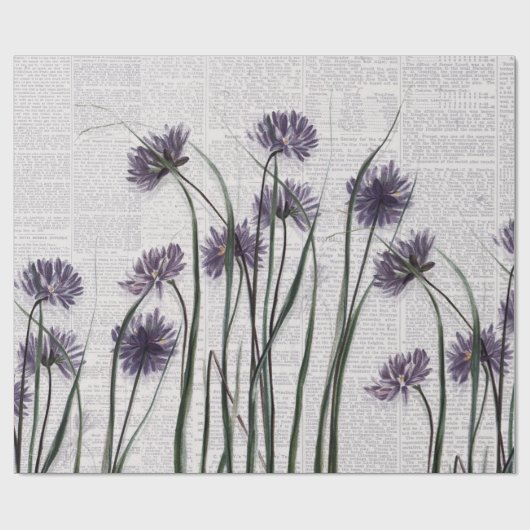 Paarse wilde bloemen op de  krant: cadeaupapier (Vlak)