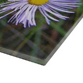 Paarse wilde bloemen snijplank (Hoek)