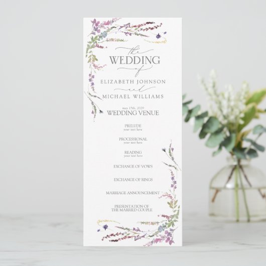 Paarse Wildflower Calligraphy Wedding Programme Programmakaart (Staand voorkant)