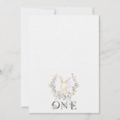 Paarse Wildflower Een konijn 1e verjaardag Kaart (Achterkant)