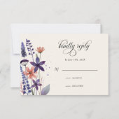 Paarse Wildflower Garden Wedding RSVP Kaartje (Voorkant)