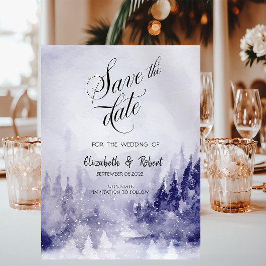 Paarse winterlandschap sneeuw save the date