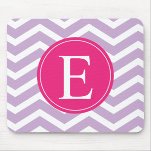 Paarse wit Chevron helder roze monogram Muismat