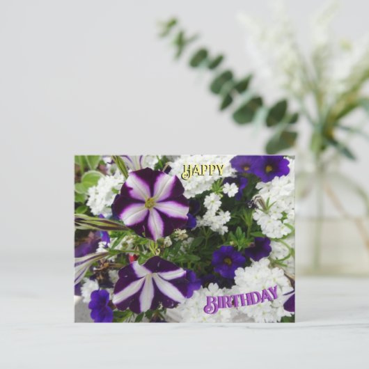 Paarse Witte Blauwe Bloemen Verjaardagsansichtkaar Briefkaart (Staand voorkant)
