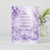 Paarse witte bloemen bruiloft uitnodiging (Staand voorkant)