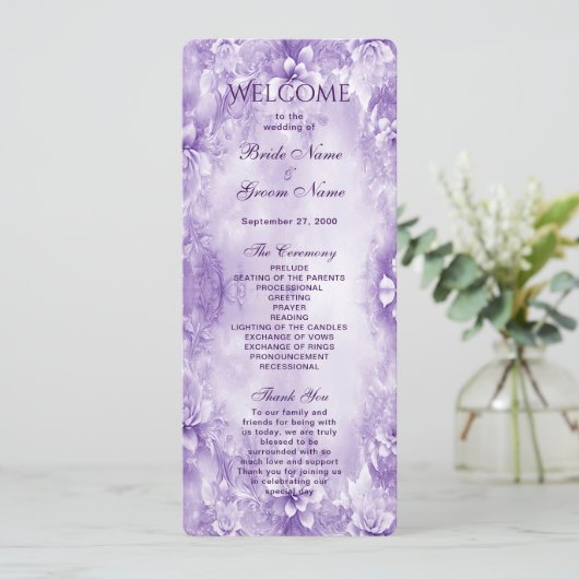 Paarse witte bloemen huwelijksprogramma programmakaart (Staand voorkant)