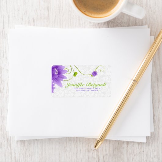 Paarse witte en groene bloemontwerp etiket (Insitu)