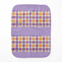 Paarse witte en oranje gingham baby burp doek
