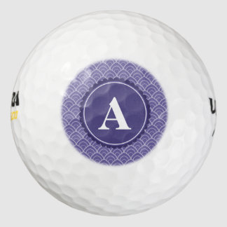 Paarse witte monogrampatroon golfballen