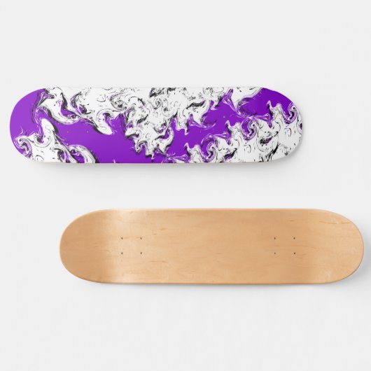 Paarse witte skateboard (Horizontaal)