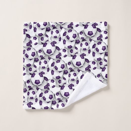 paarse witte voetbal afstuderen gepersonaliseerd bad handdoek (Wasdoekje)
