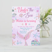 Paarse zeemeermin onder de Zee verjaardagsuitnodig Kaart (Staand voorkant)