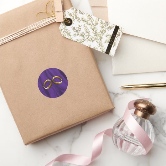 Paarse zijde en gouden bruiloft ronde sticker (Geschenken)