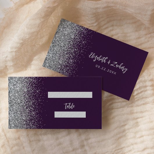 Paarse zilveren glitter bruiloft plaatskaartje