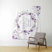 Paarse zilveren vlinder babyshower wandkleed (In situ)