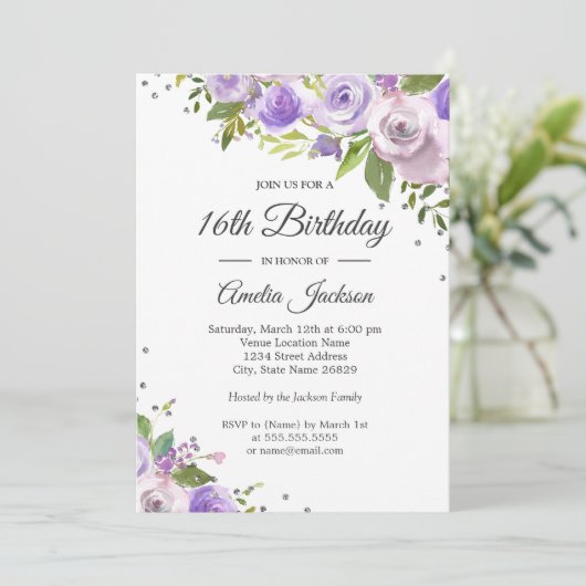 Paarse zilversparkle Floral 16e verjaardag Uitnodi Kaart (Staand voorkant)
