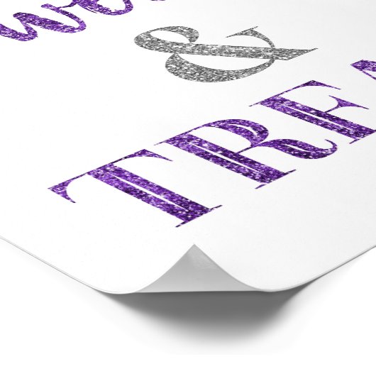 Paarse zilverzoeten en behandelde desserttabel poster (Hoek)