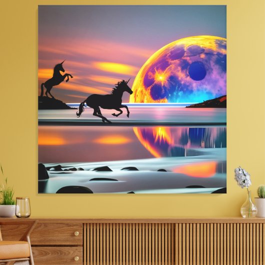 Paarse zon, eenhoorns, volle maan op het strand canvas afdruk (Insitu (Woonkamer))