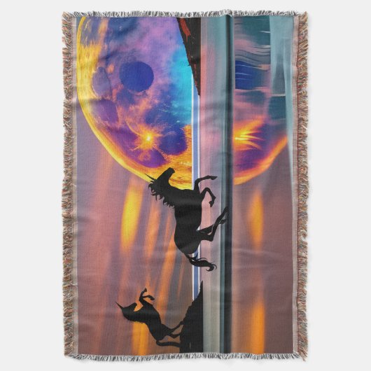 Paarse zon, eenhoorns, volle maan op het strand deken (Voorkant Verticaal)