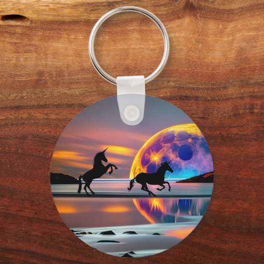 Paarse zon, eenhoorns, volle maan op het strand sleutelhanger (Voorkant)