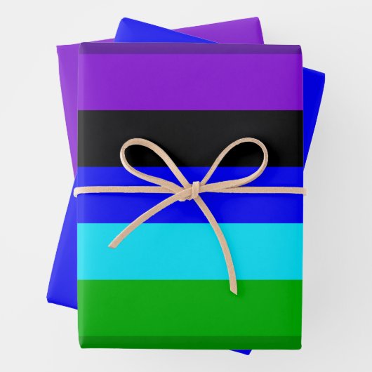 Paarse, zwarte, blauwe en groene strepen inpakpapier vel (In situ)