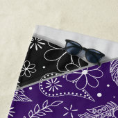 paarse zwarte boho bloemenpaisley meisjes volleyba strandlaken (In situ)