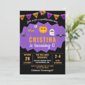 Paarse zwarte Boo Halloween Spooktacular Birthday Kaart (Staand voorkant)