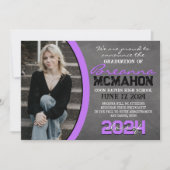 Paarse & Zwarte Chalkboard Afstuderen Aankondiging (Voorkant)